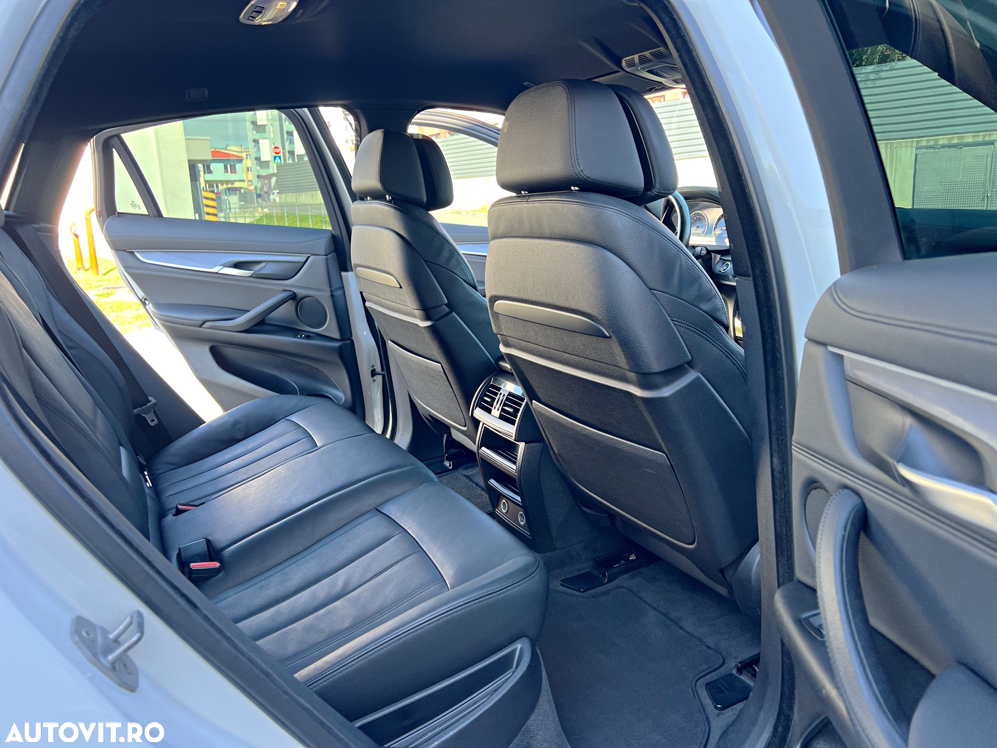 BMW X6 M M50d - 6