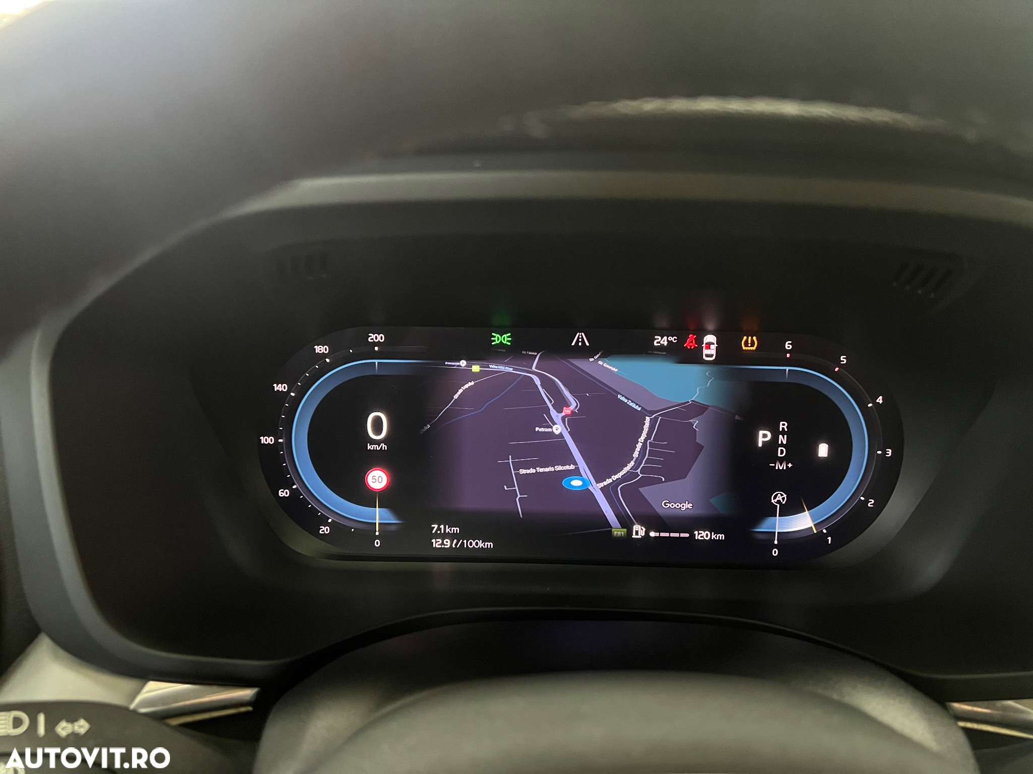 Volvo XC 60 B4 MHEV AT8 AWD Momentum Pro - 6