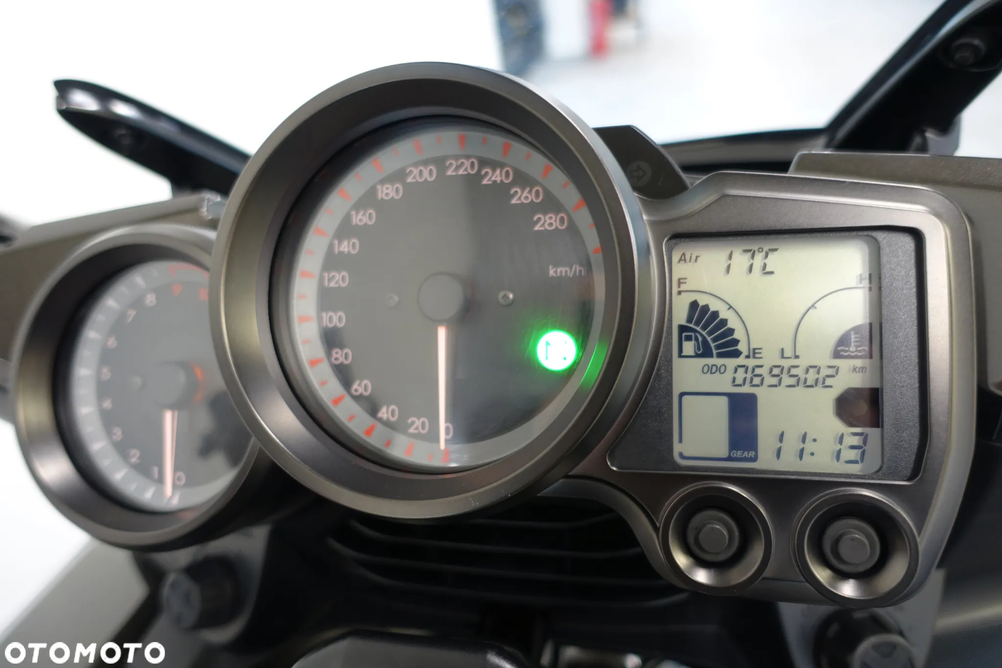 Yamaha FJR - 13