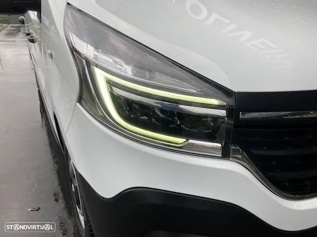 Renault Trafic L2H1 2.0 dci 120 IVA DEDUTIVEL - 27