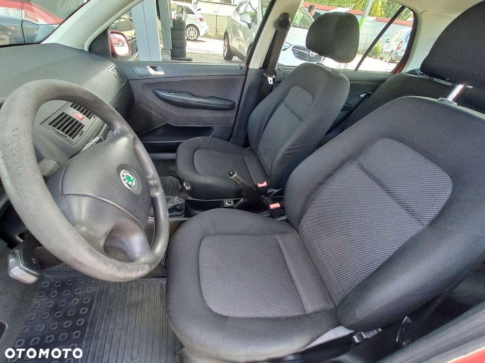 Skoda Fabia - 8