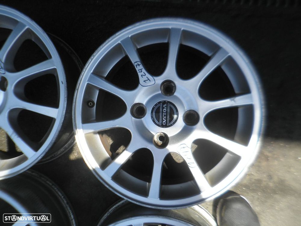 Jogo De Jantes Jgjant1247 VOLVO V40 2001 1.6 109CV 5P CINZA ET44 6X15 4X114.5 65.9MM - 4