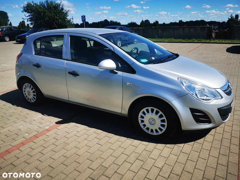 Opel Corsa 1.2 16V Cosmo - 17