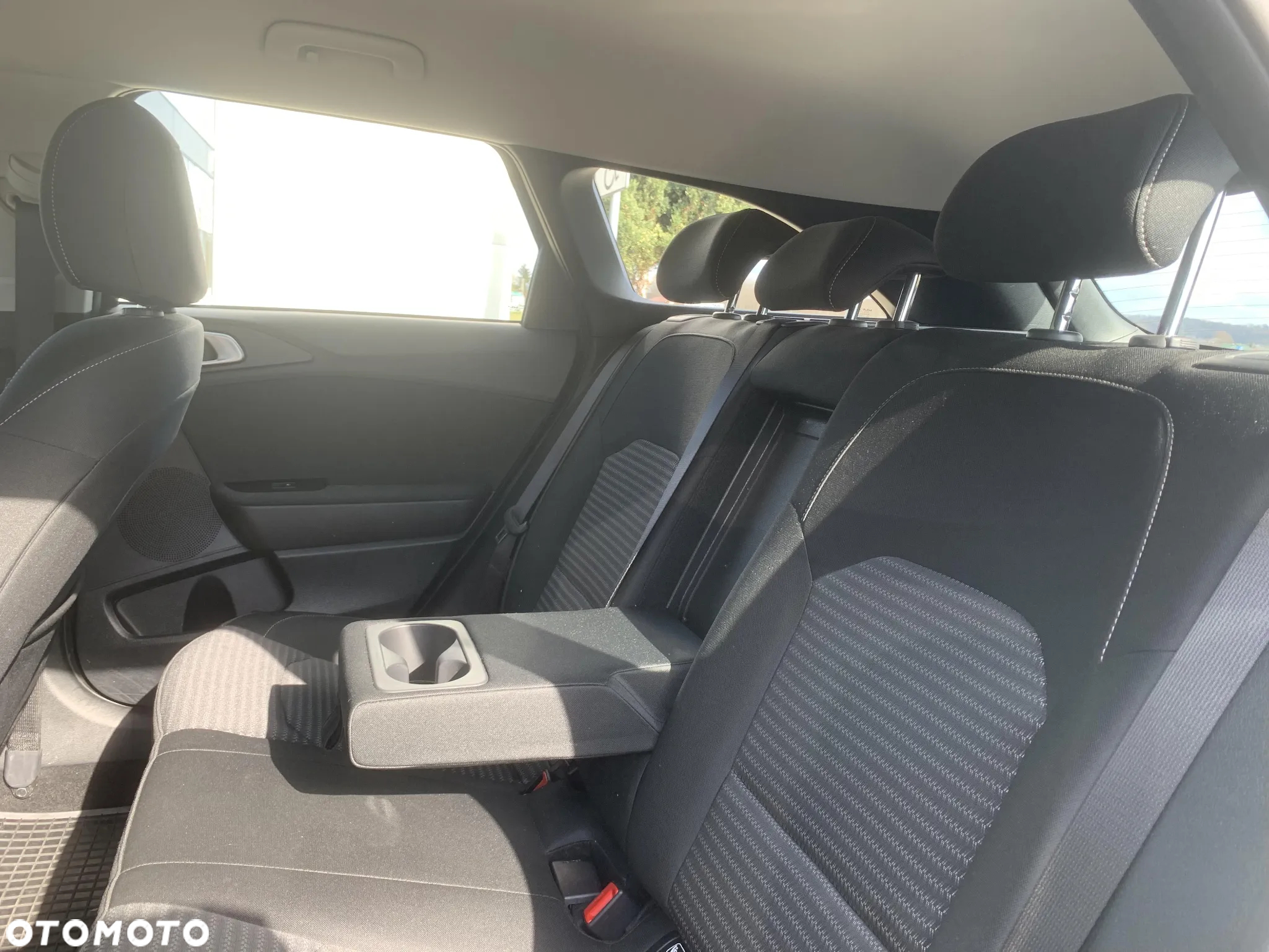 Kia Ceed 1.5 T-GDI M - 15
