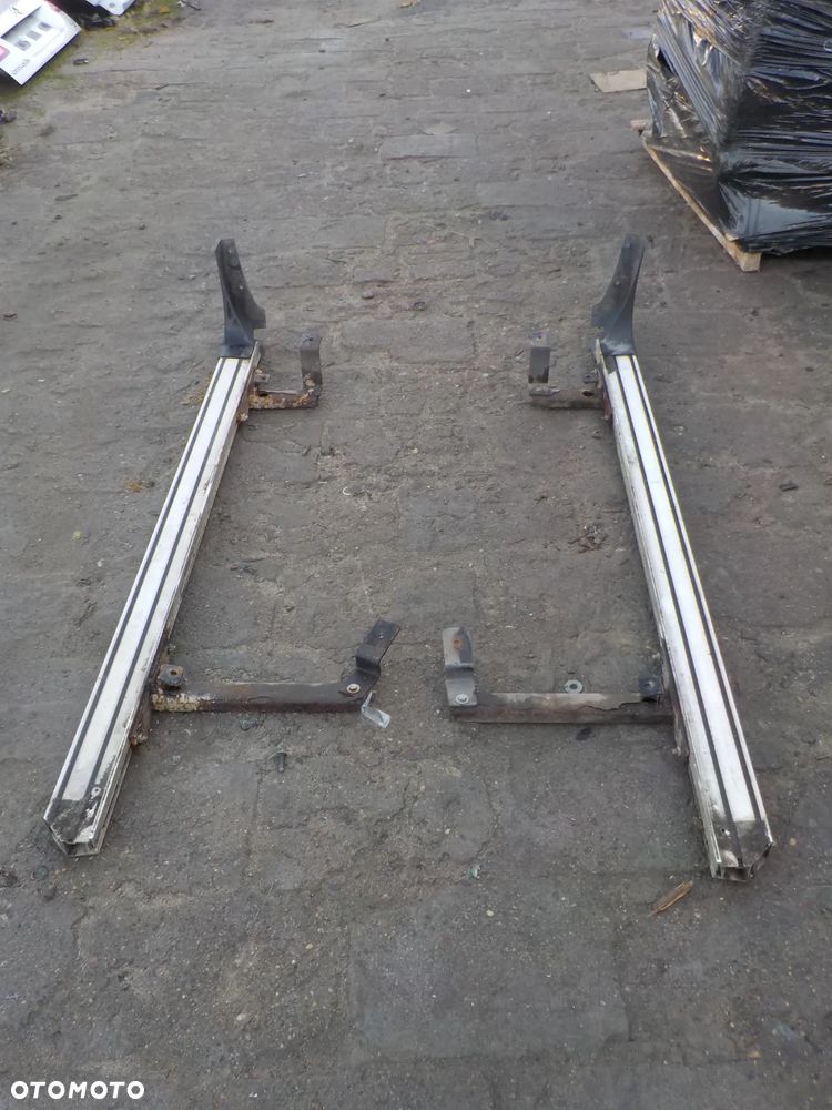 KIA SPORTAGE III STOPNIE BOCZNE PROGI LISTWY KOMPLET - 1