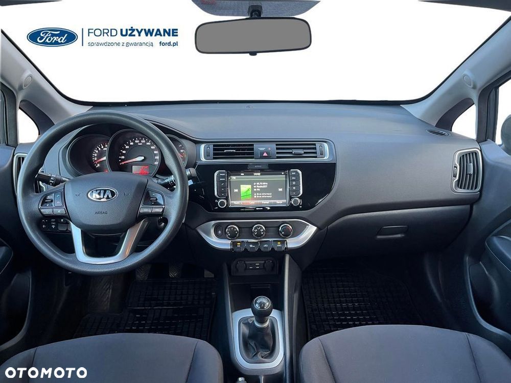 Kia Rio 1.2 M - 10
