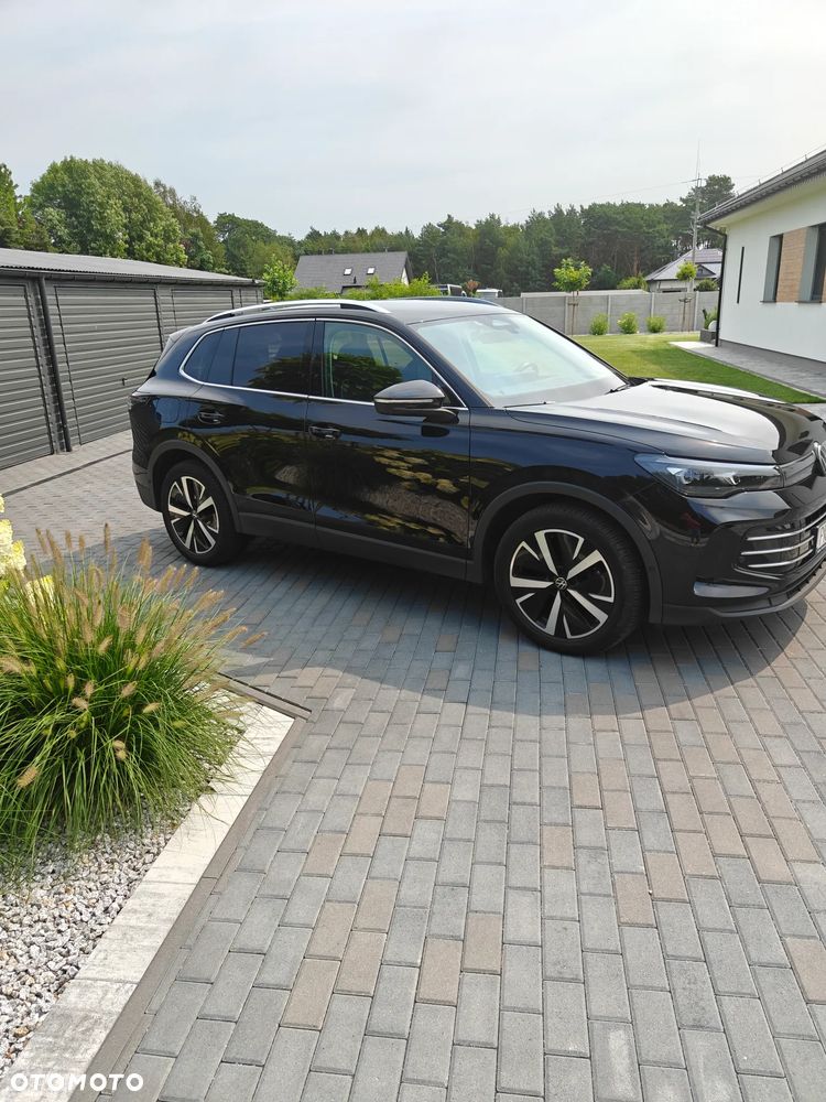 Volkswagen Tiguan 2.0 TDI Elegance DSG - 11