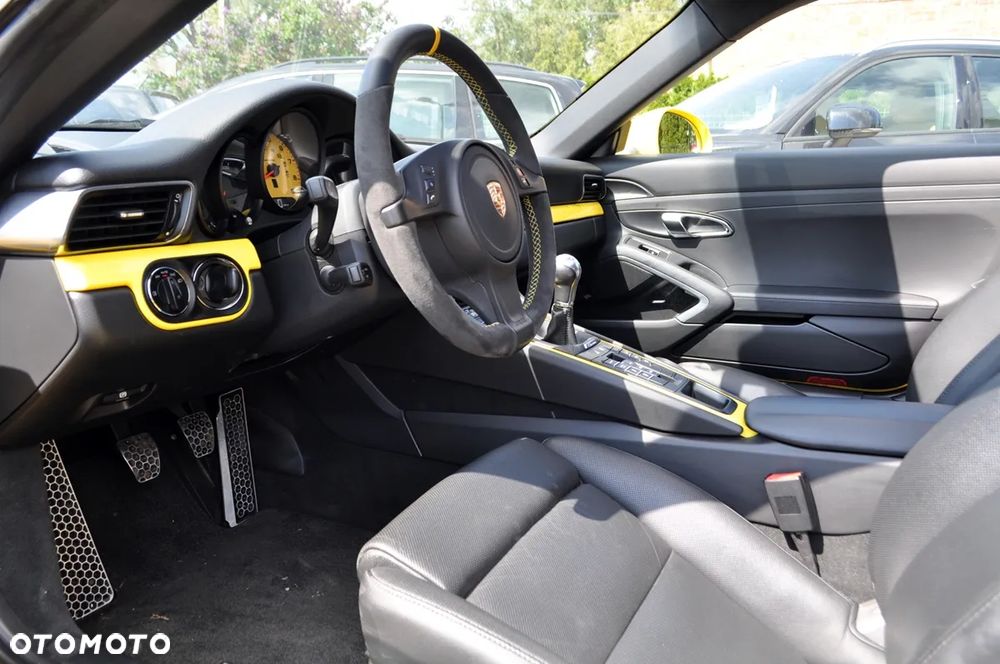 Porsche 911 Carrera S 50 Jahre - 39