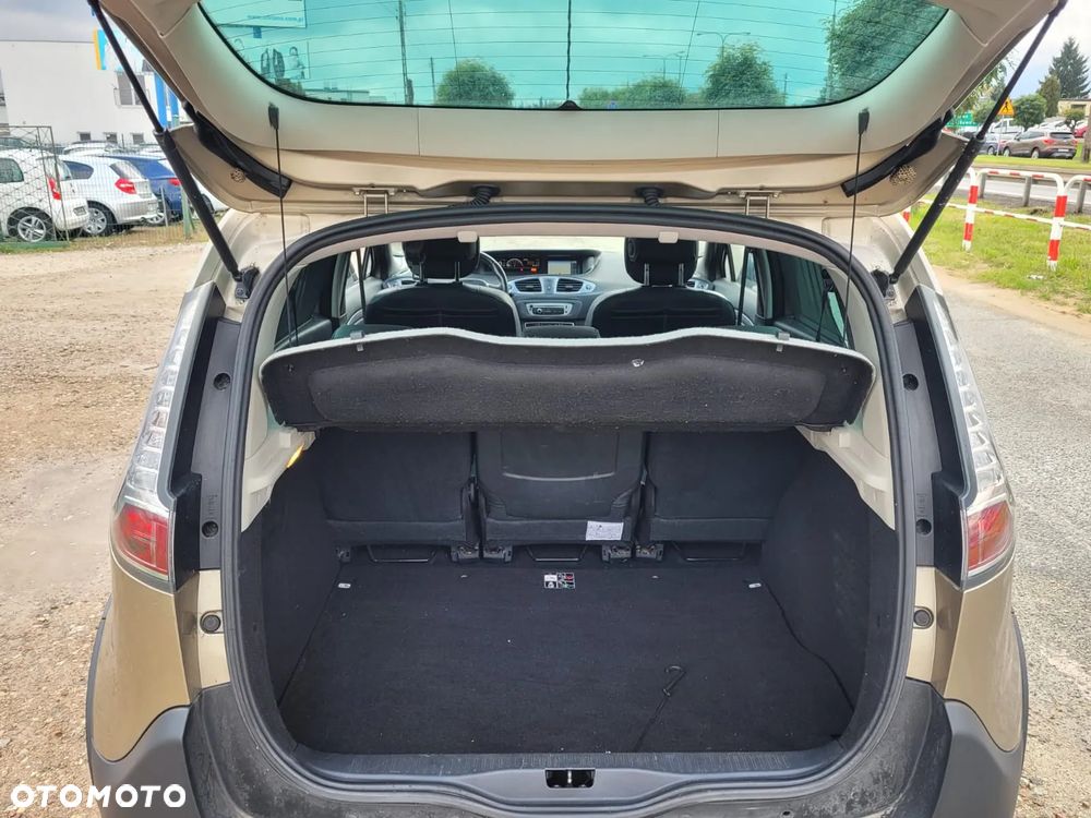 Renault Scenic ENERGY TCe 130 S&S Xmod Bose Edition - 9