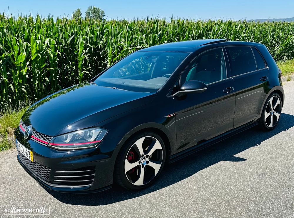 VW Golf 2.0 TSi GTi - 1