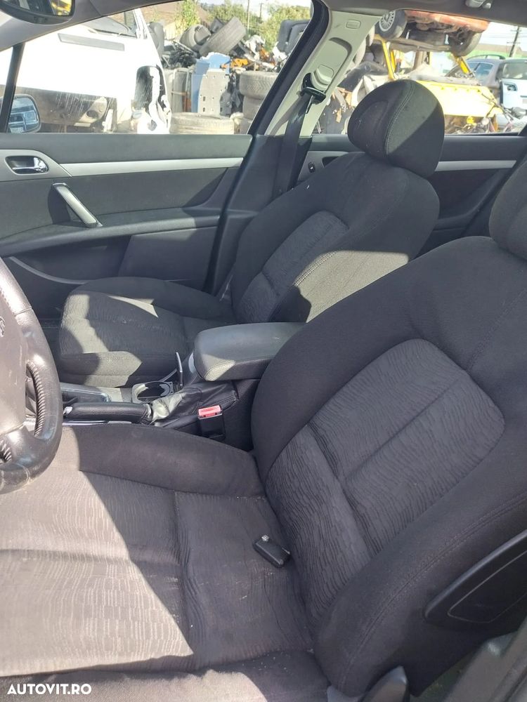 DEZMEMBREZ PEUGEOT 407, 1.8 FZ, BREAK CU PLAFON PANORAMIC - 10