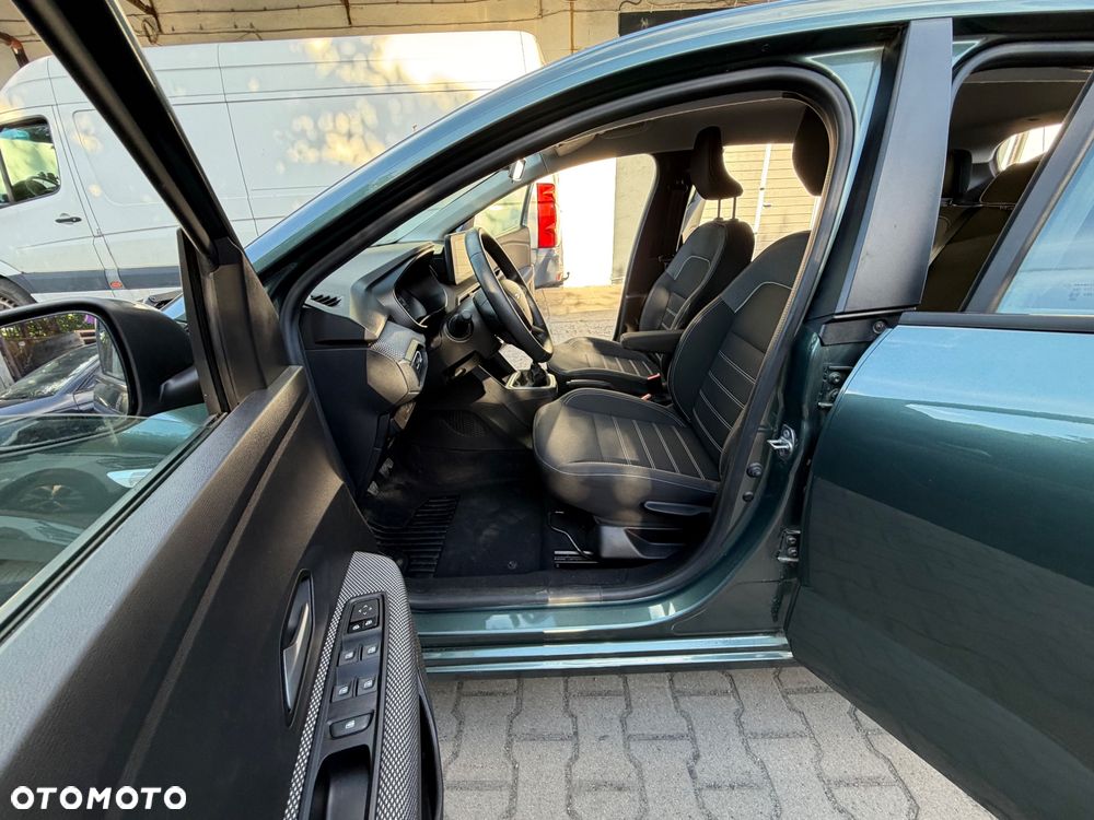 Dacia Sandero - 13
