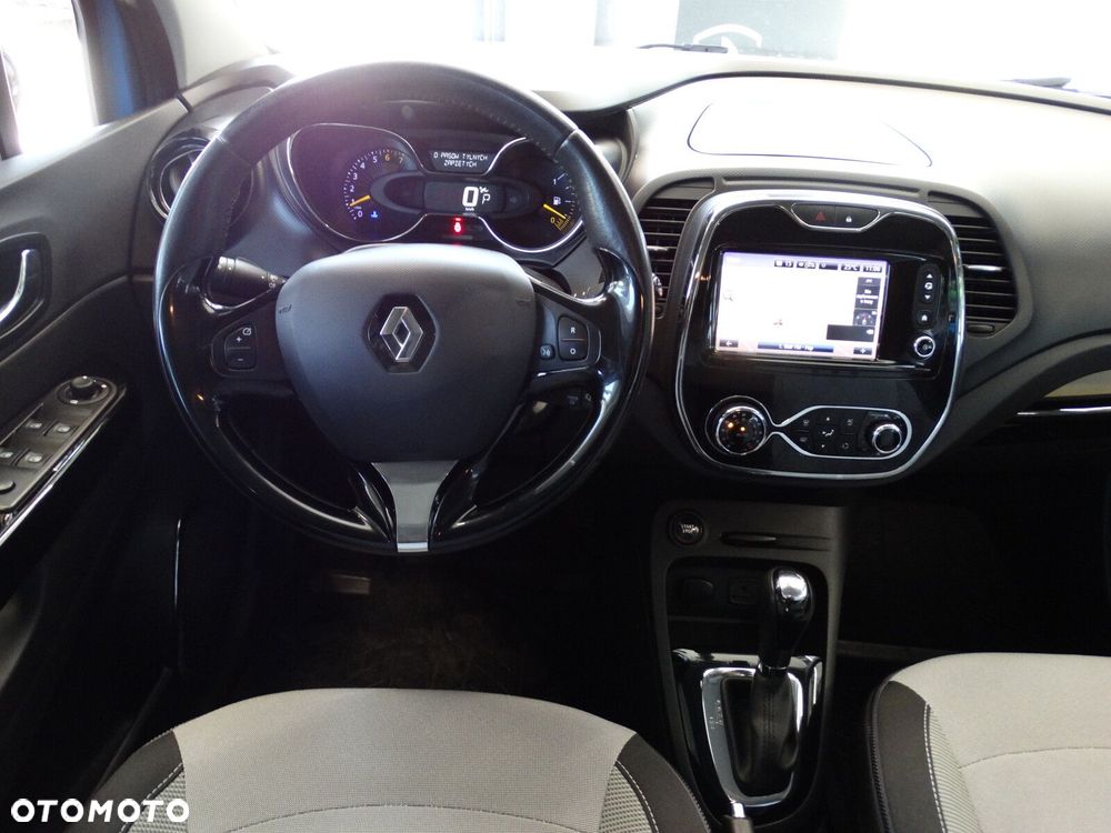Renault Captur - 31