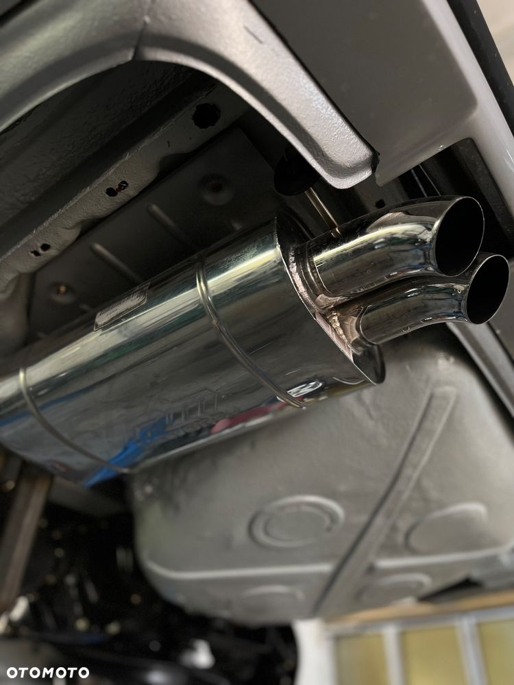 Mercedes-Benz SLC - 20