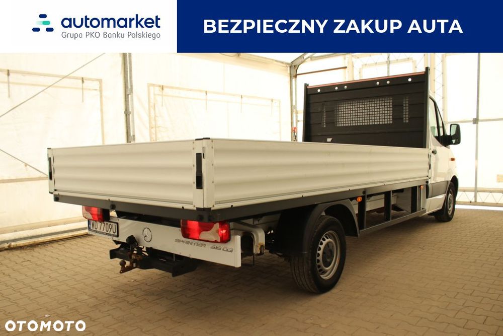 Mercedes-Benz Sprinter - 4