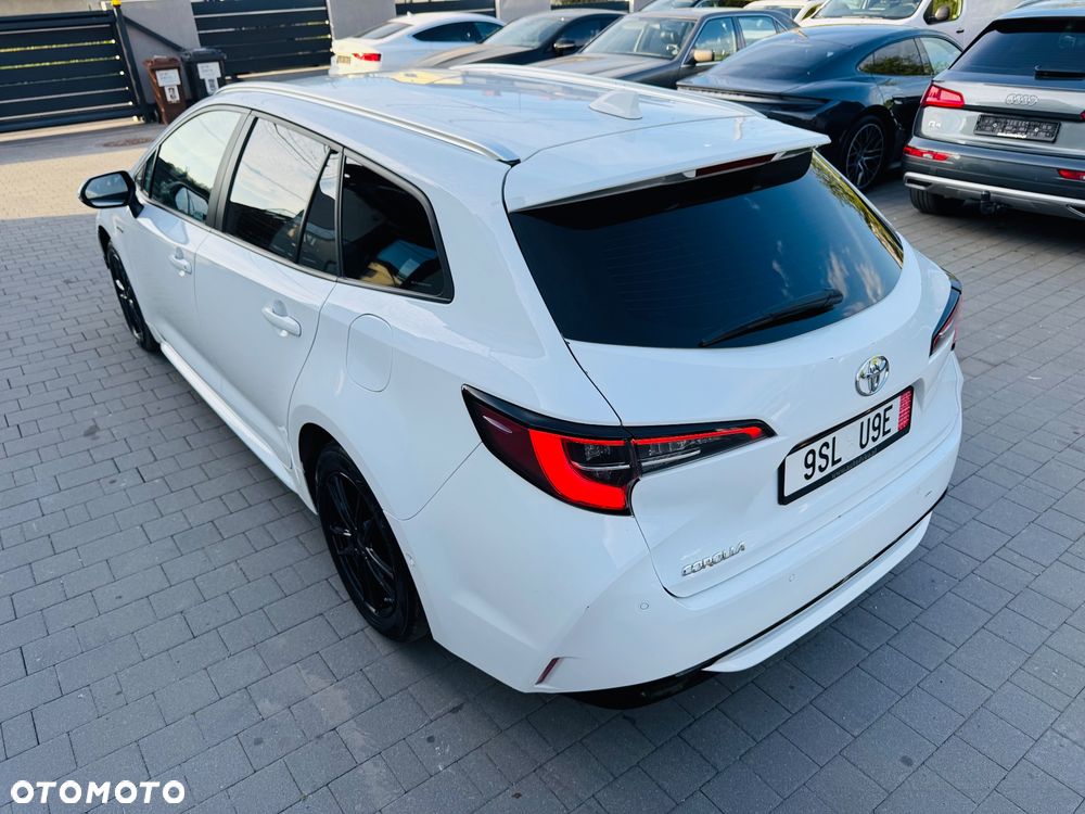 Toyota Corolla 2.0 Lounge - 12