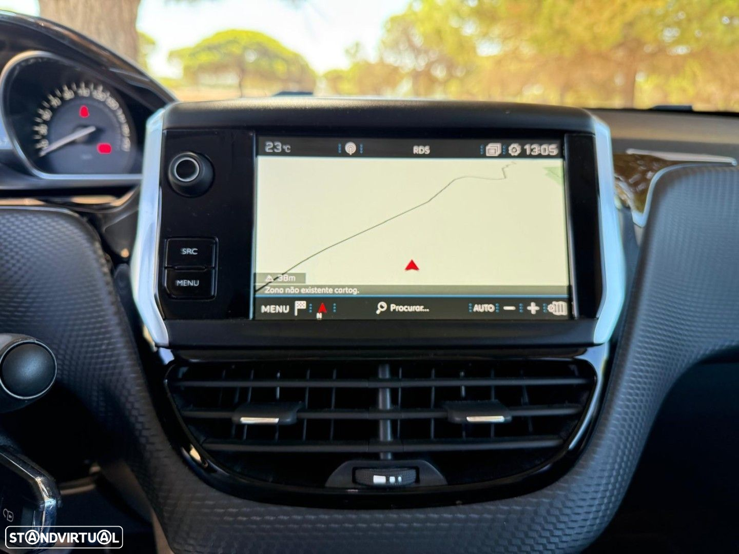 Peugeot 2008 1.2 PureTech Allure - 30