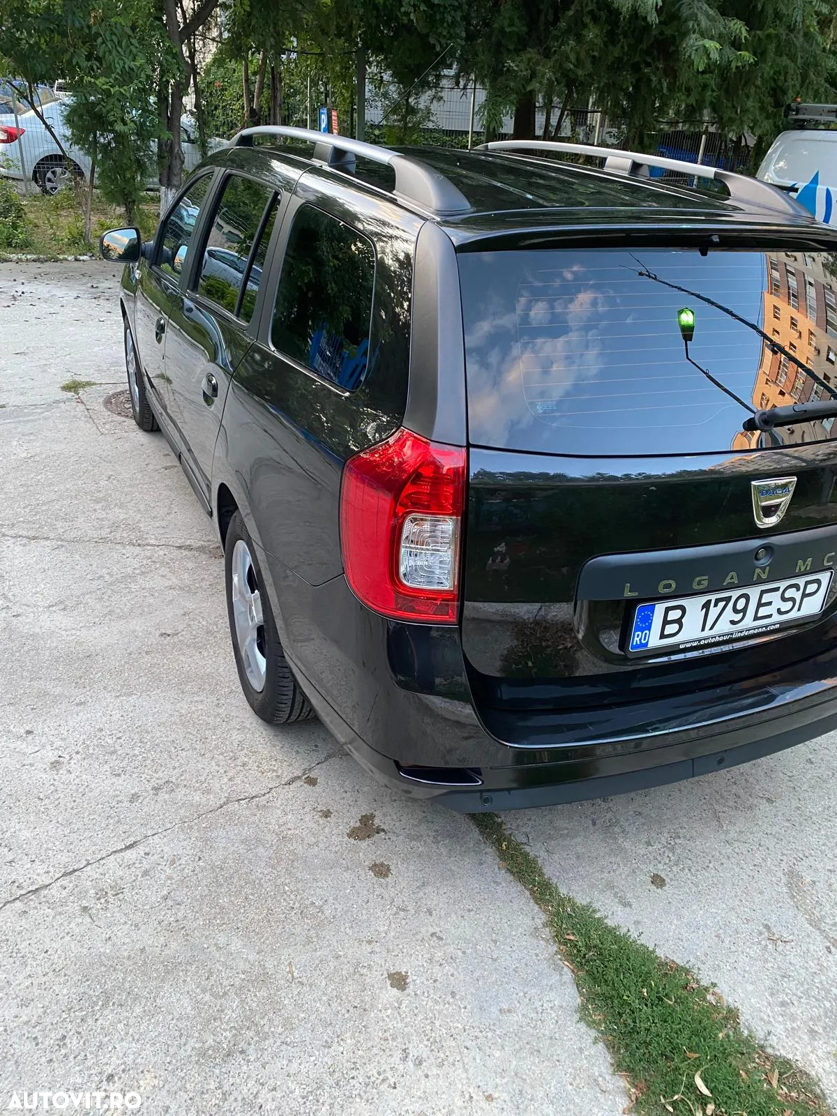 Dacia Logan MCV SCe 75 Essential - 3