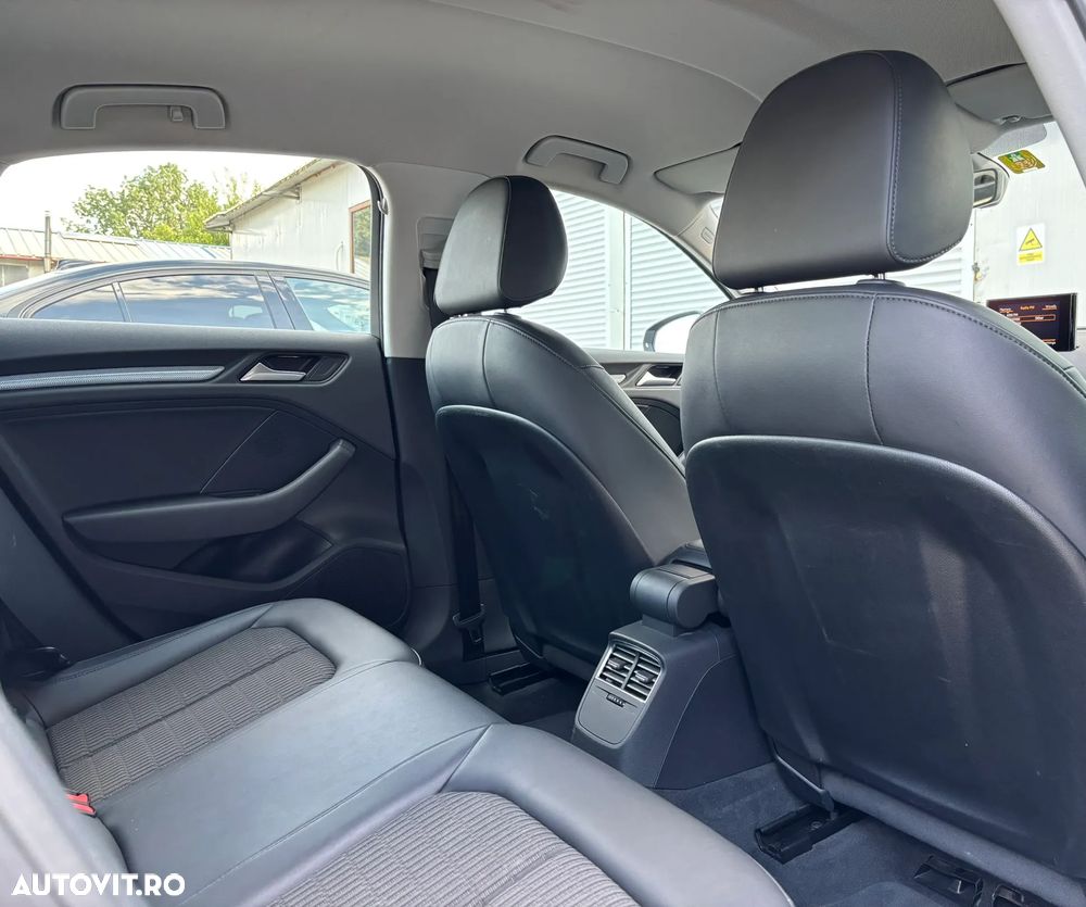 Audi A3 1.4 TFSI COD Stronic Ambiente - 21