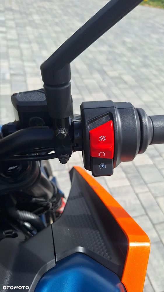 KTM Duke - 13