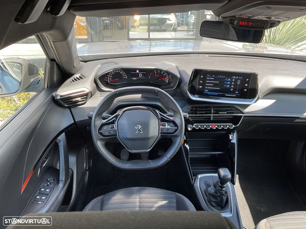 Peugeot 2008 1.2 PureTech Style - 30