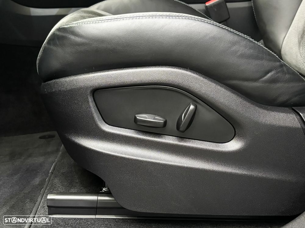 Porsche Cayenne Coupé Turbo GT Tiptronic S - 17