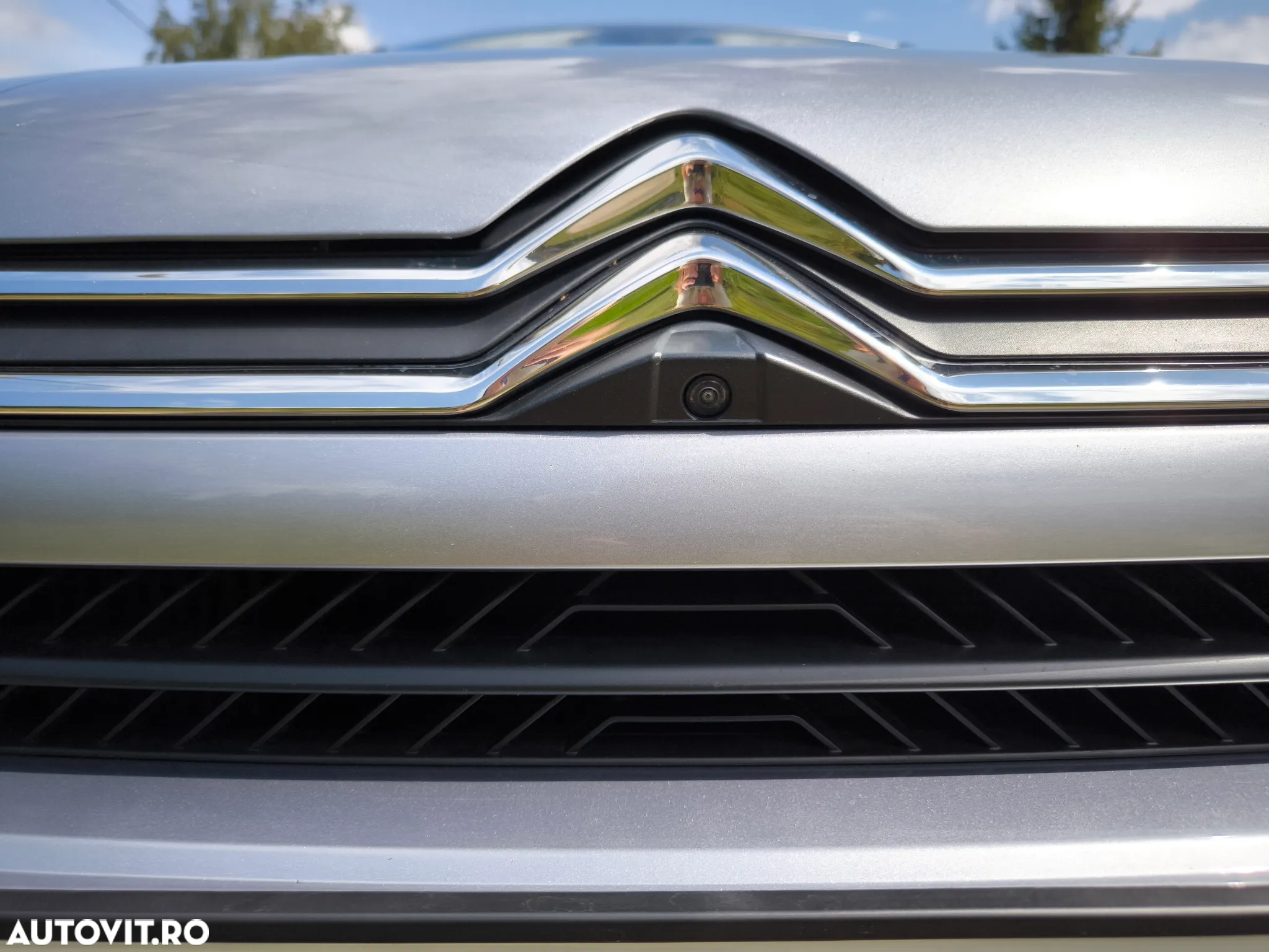 Citroën C4 BlueHDi 130 Stop&Start EAT8 SHINE - 29