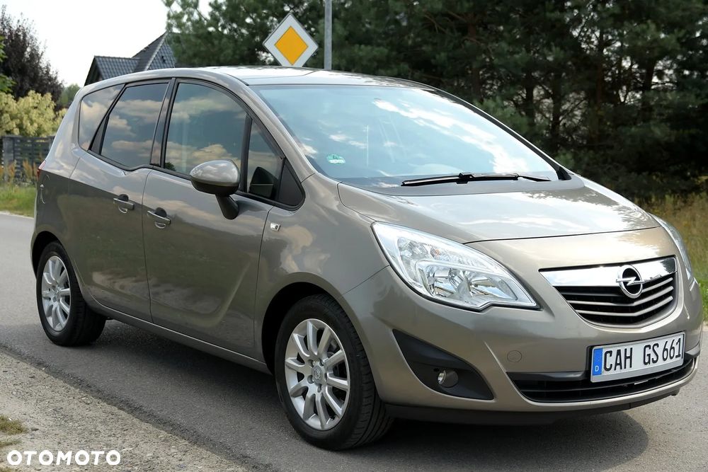 Opel Meriva - 11