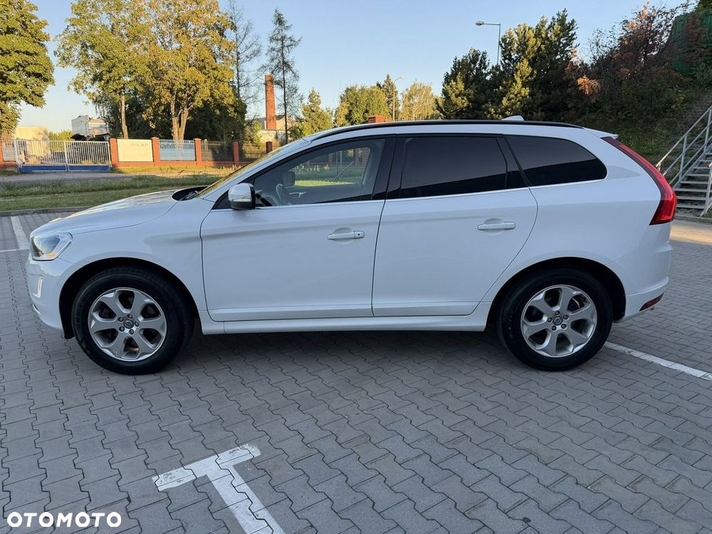 Volvo XC 60 D4 Momentum - 7