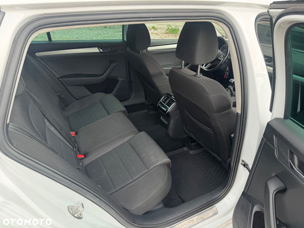 Skoda Superb - 14