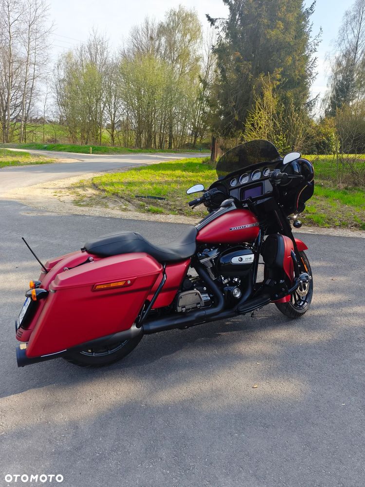 Harley-Davidson Touring Street Glide - 5