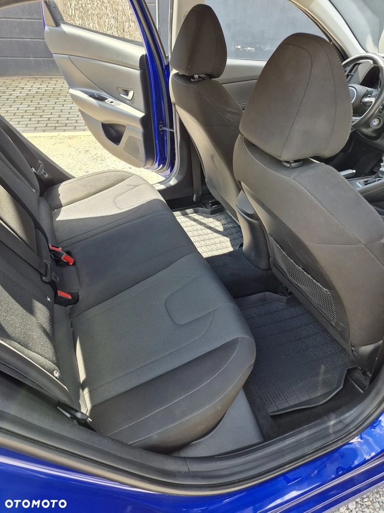 Hyundai Elantra 1.6 Modern - 24