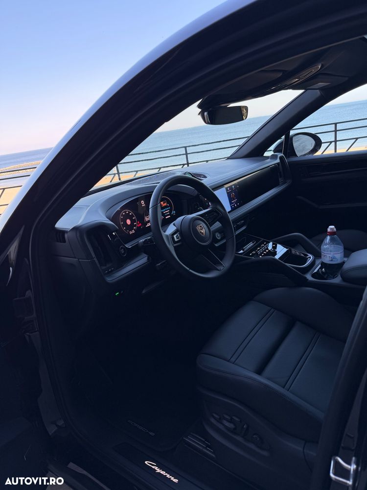 Porsche Cayenne Coupe - 3
