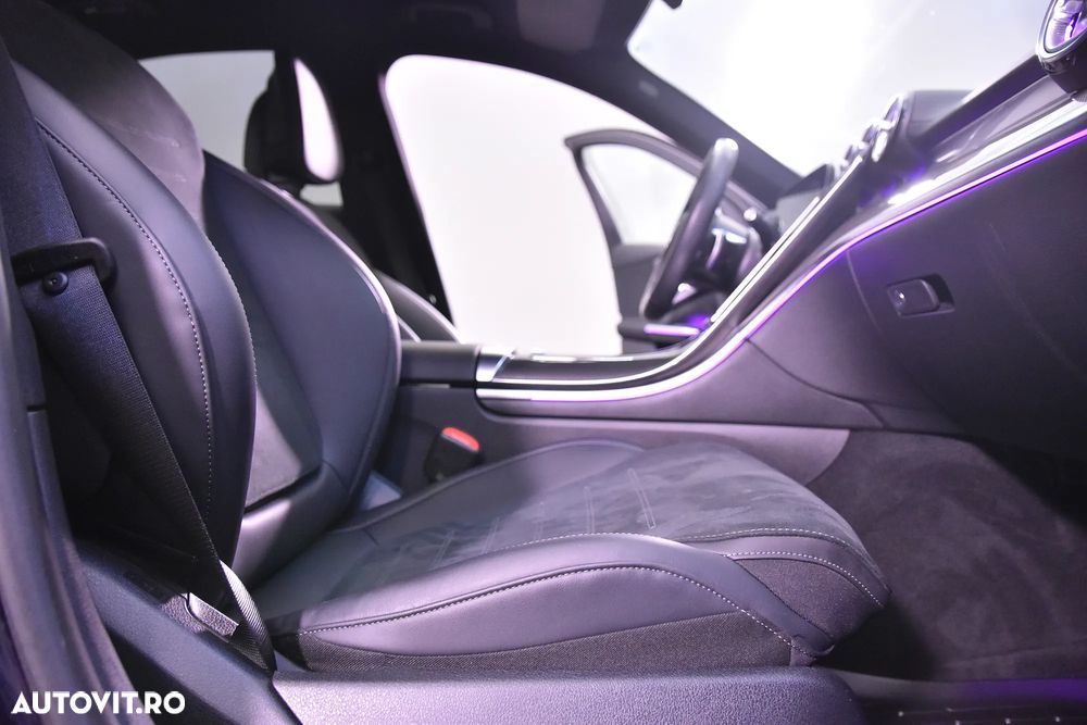 Mercedes-Benz C 300 e 9G-TRONIC AMG Line - 11