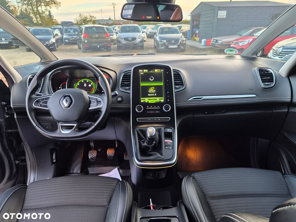 Renault Grand Scenic TCe 140 GPF BLACK EDITION - 18