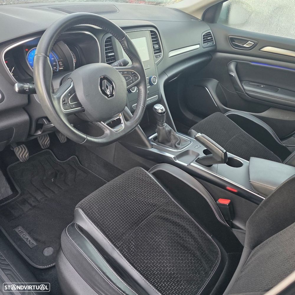 Renault Mégane 1.5 dCi Intens - 5