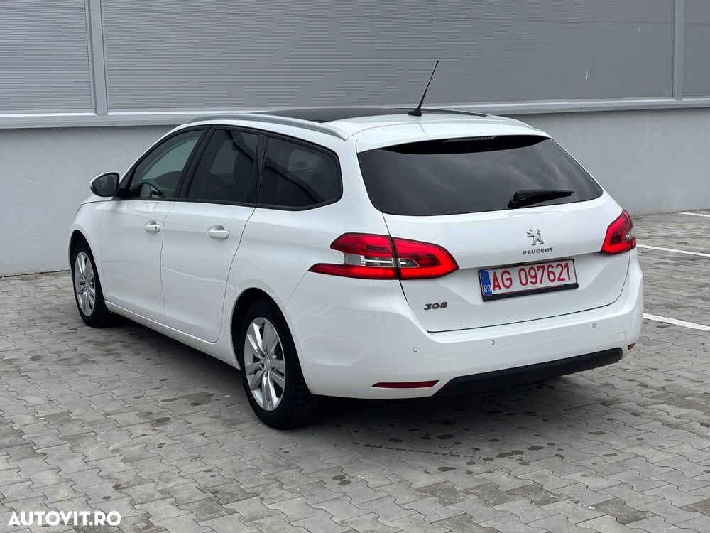 Peugeot 308 SW PureTech 110 Stop & Start Allure - 3