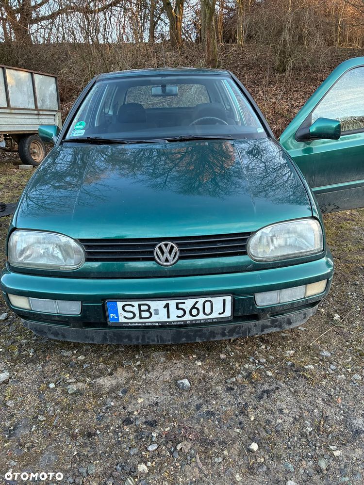 Volkswagen Golf 1.4 - 1