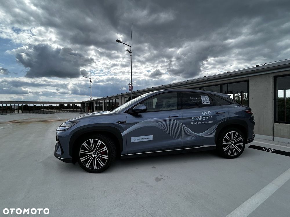 BYD Sealion 7 - 4
