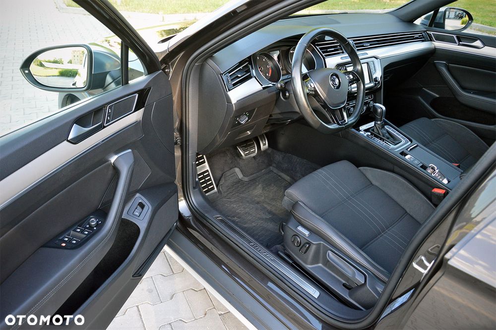 Volkswagen Passat Alltrack 2.0 TDI SCR 4Motion DSG (BMT) - 5