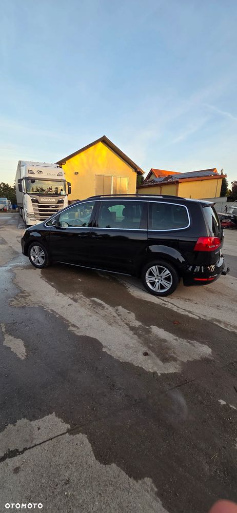 Volkswagen Sharan 2.0 TDI DSG Blue Motion Style - 4