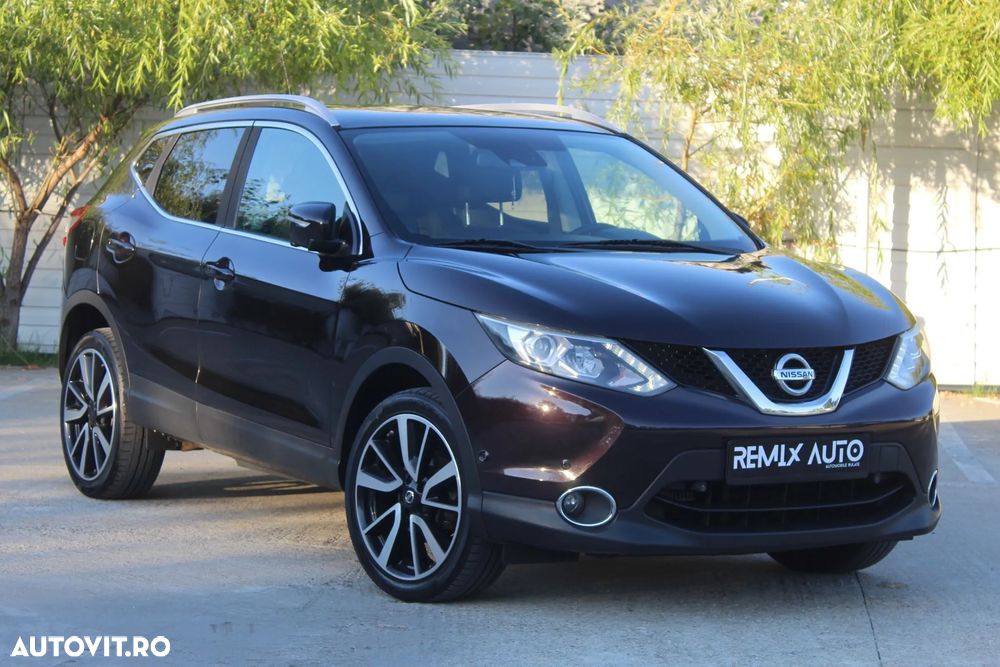 Nissan Qashqai 1.6 DCI 4 x 4 DPF Start/Stop tekna - 1