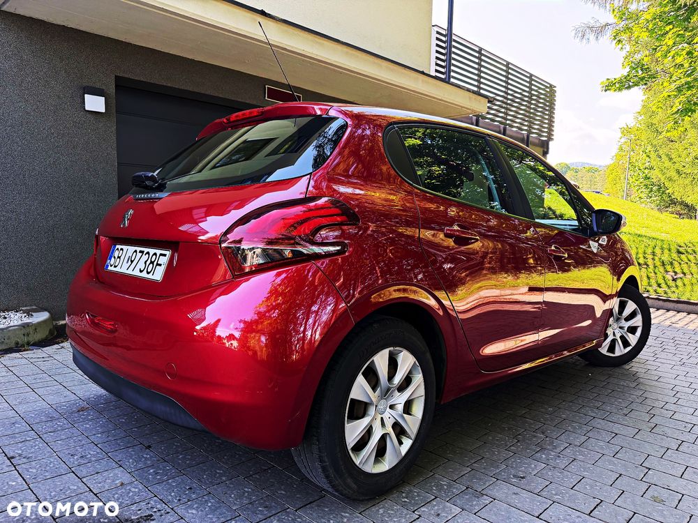 Peugeot 208 PureTech 82 Urban Move - 19