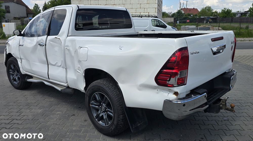 Toyota Hilux 4x4 Extra Cab Duty Comfort - 30
