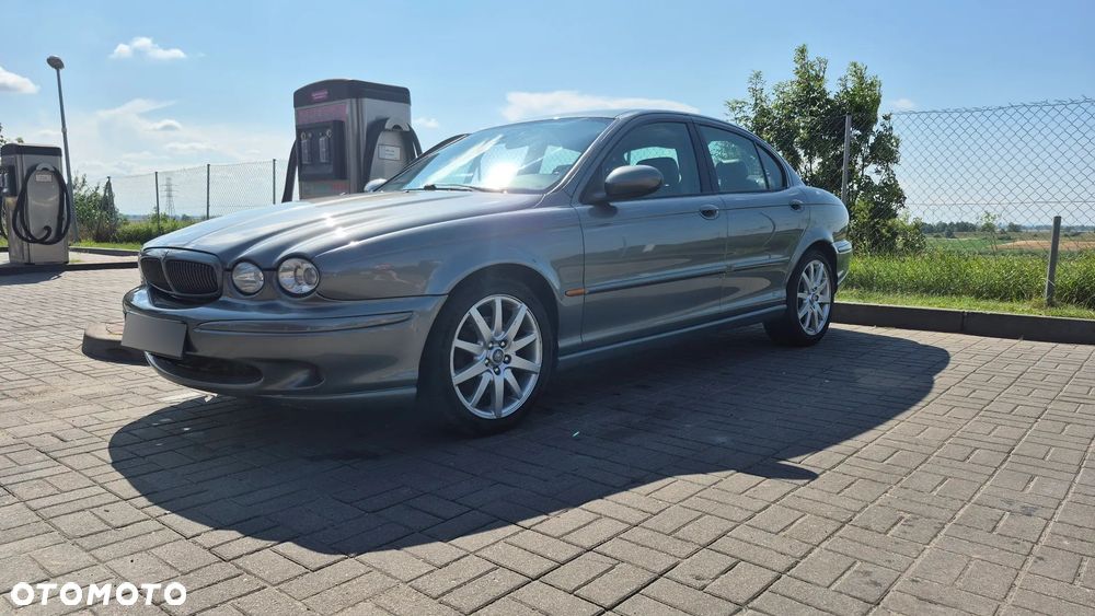 Jaguar X-Type 2.5 Sport - 1