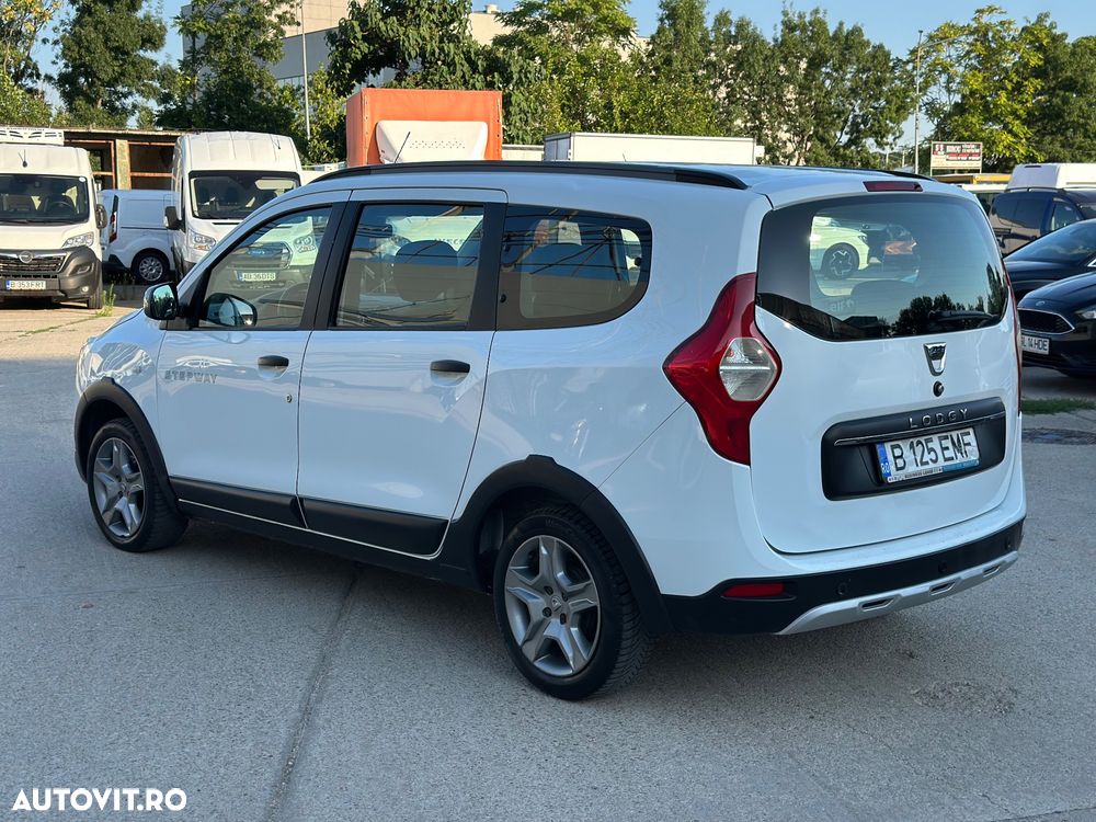 Dacia Lodgy 1.5 Blue dCi Stepway - 6