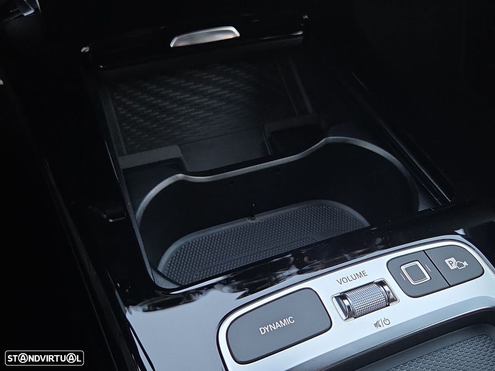 Mercedes-Benz A 180 d 8G-DCT AMG Line - 22