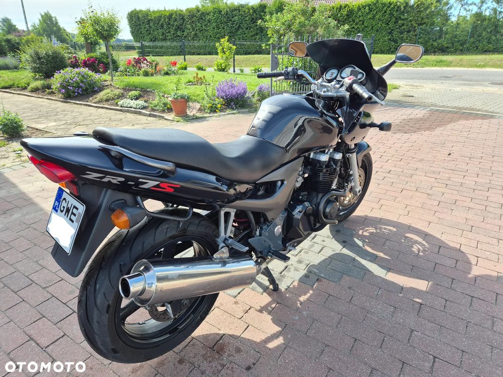 Kawasaki ZR - 1