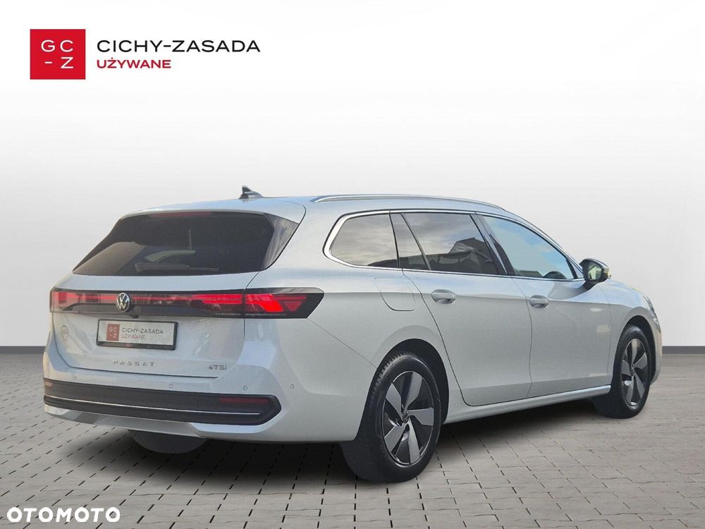 Volkswagen Passat - 5