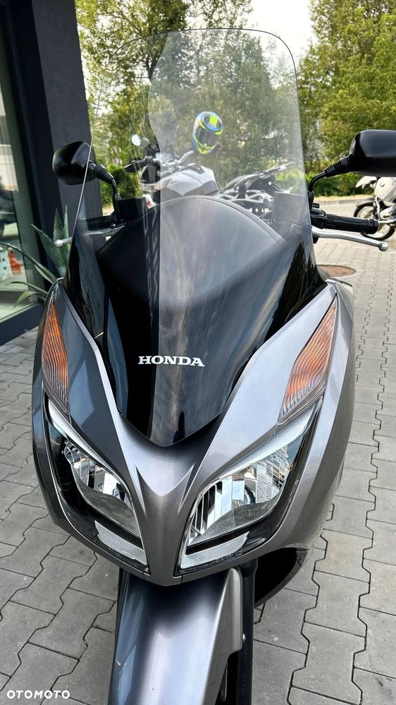 Honda NSS - 25